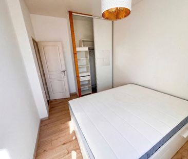 Location Appartement 3 pièces 73m² BORDEAUX 33800 - Photo 2