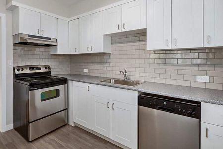 Premier Suite - 2 Bedroom - Photo 4