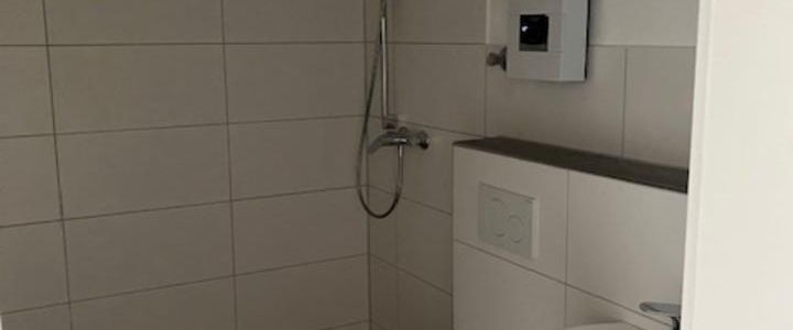 Kernsanierte Etagenwohnung mit Balkon - Photo 1