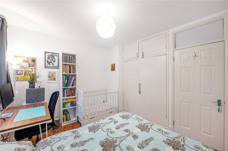 Clarence Avenue, London, SW4 flat to rent - Photo 5