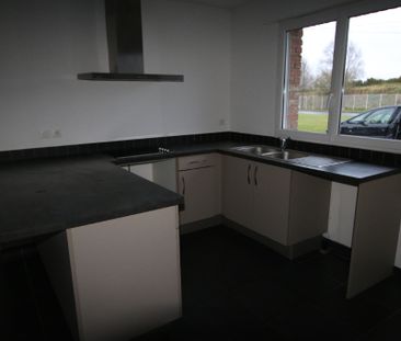 Location Appartement 2 pièces 48m² PERENCHIES 59840 - Photo 2