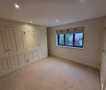 Mylor Bridge, Falmouth, TR11 - Photo 4