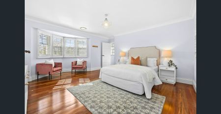 Elegant Family Home with Pool & Sauna – Premium Location - Photo 3