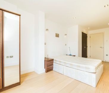 Theatro Tower, Deptford, SE8, London - Photo 3