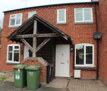 2 bedroom terraced house to rent - Photo 4