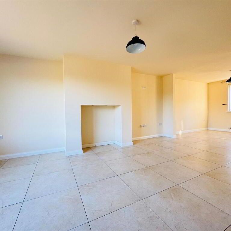 488b Doagh Road, Newtownabbey, BT36 6UF - Photo 1