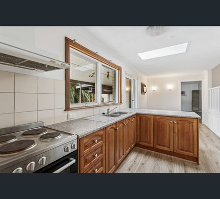 28 McGowan Road, Para Hills, SA 5096 - Photo 1