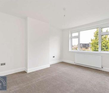 Devon Close, Buckhurst Hill, IG9 - Photo 3