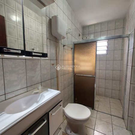 Apartamento com 2 quartos e 52m² para alugar em Harmonia, Canoas. - Foto 2