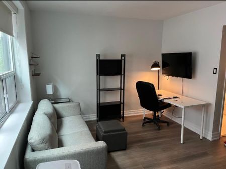 For Lease - 78 Warren Road Unit# 506, Toronto, Ontario - Photo 3