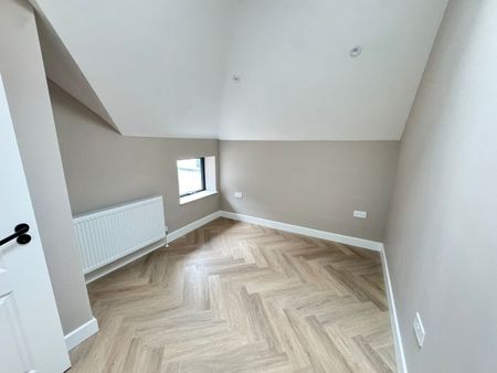 3 Bed Flat, High Road, N12 - Photo 3