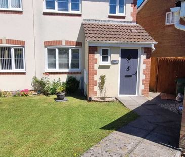 Bluebell Drive, Llanharan, PONTYCLUN - Photo 2