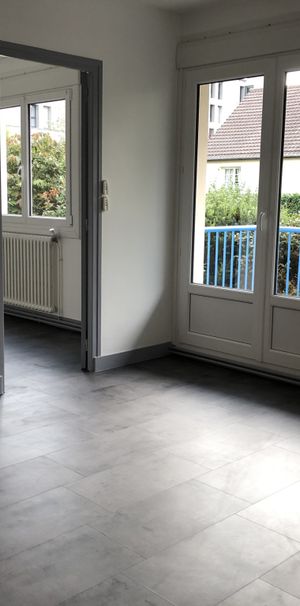 Location Appartement 3 pièces 58m² COUTANCES 50200 - Photo 1