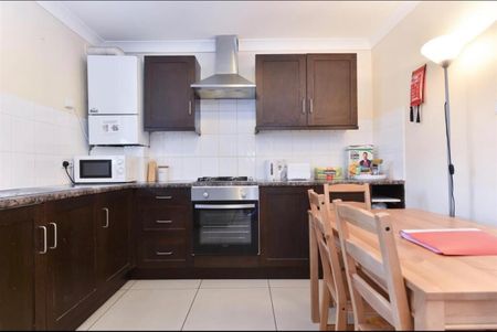 Room in a Shared Flat, Everard House, E1 - Photo 3