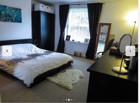 2 Bed Flat, Manor Park, SE13 - Photo 2