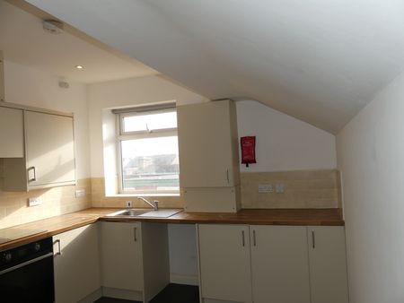 Station Road Flat 10 - Photo 5