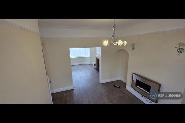 3 bedroom terraced house to rent - Photo 1
