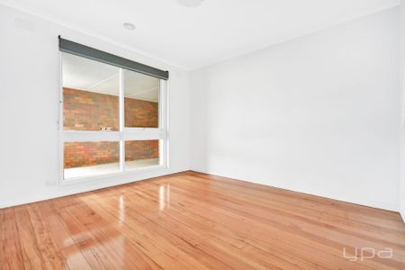 4/11B Edgar Street, Werribee - Photo 4