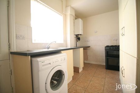 2 bedroom terraced house to rent - Photo 3