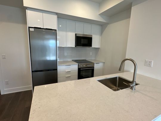 For Lease - 25 Wellington Street Unit# 802, Kitchener, Ontario - Photo 1