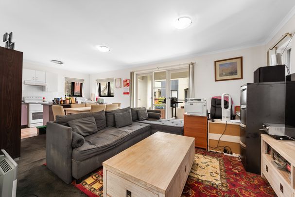 3/41 Mckell Street, Birchgrove NSW 2041 - Apartment For Rent | Domain - Photo 1