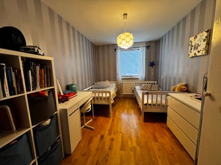 Opalgatan, Västra Frölunda - Photo 5