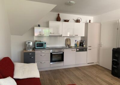 Moderne 1 Zimmer Wohnung mit überdachtem Balkon in zentrumsnaher Lage! - Photo 3