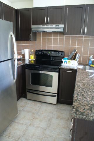 For Lease - 3865 Lake Shore Boulevard Unit# 207, Toronto, Ontario - Photo 3