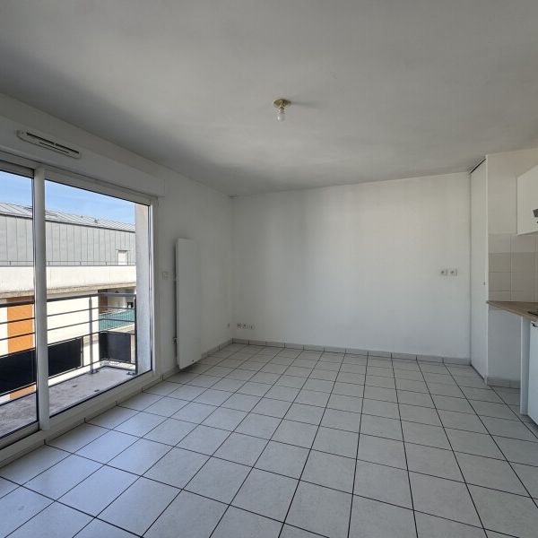 Location Appartement 2 pièces 42m² ORLEANS 45000 - Photo 1