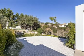 Luxury Villa for rent in Benahavís, Spain