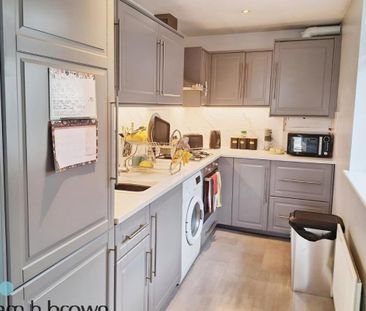 Drake Road, Chafford Hundred, Grays - Photo 3