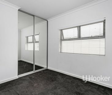 Under Application - Photo 5