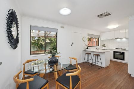 37 Panton St, Golden Square - Photo 4