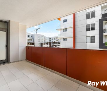 SPACIOUS AND PREMIUM TWO BEDROOM Apartment Close to All Amenities! - Photo 4