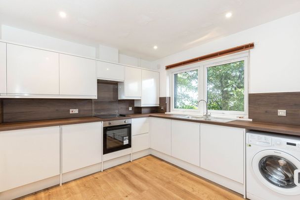 Flat 4, 70 Pentland Terrace - Photo 1