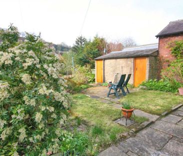 3 bedroom terraced house to rent - Photo 2
