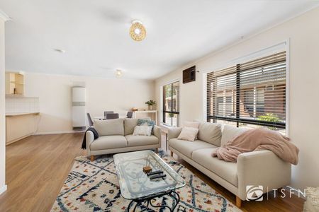 FULLY FURNISHED UNIT AVALIABLE AUGUST 2026 - Photo 5