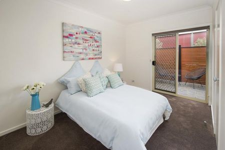 2/16 Osborne Avenue GLEN IRIS - Photo 4