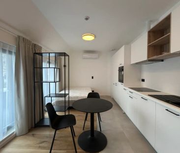 Studio met privatief terras - historische binnenstad - Photo 2