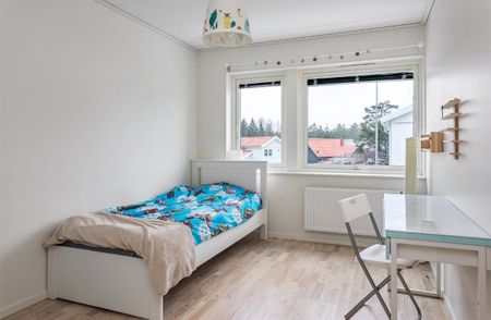 Lillmossvägen, Kungsängen - Foto 3