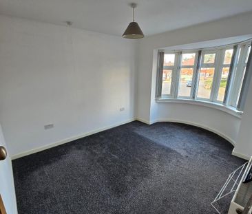 2 bedroom semi-detached house to rent - Photo 4