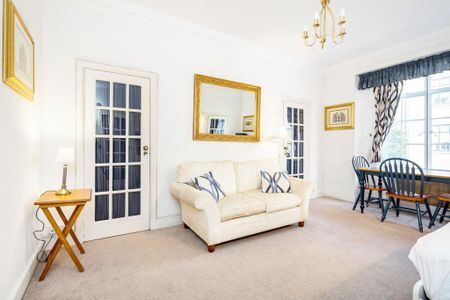 Studio to rent - Photo 2