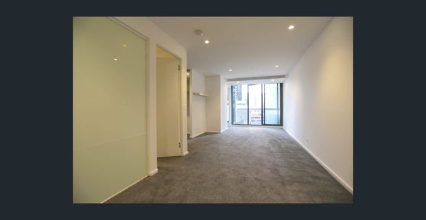 Southbank Grand: Elegant Two Bedroom Apartment in Perfect Location! - Photo 1