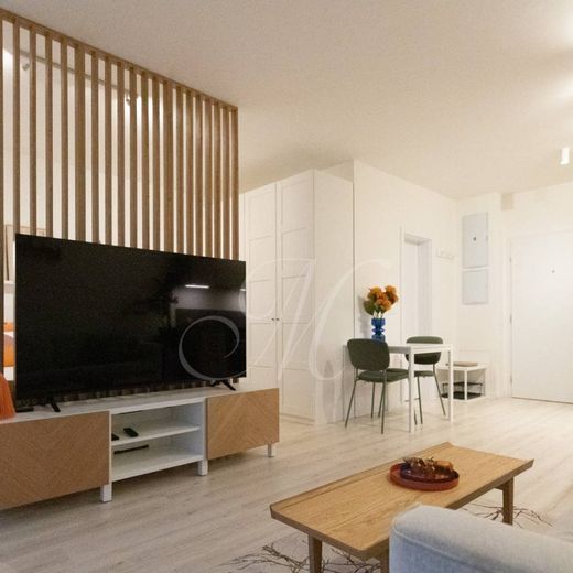 METROPOLITAN │Slnečný 1,5i byt s loggiou a parkovaním - Photo 1