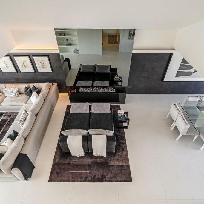 5 bedroom flat to rent - Photo 1