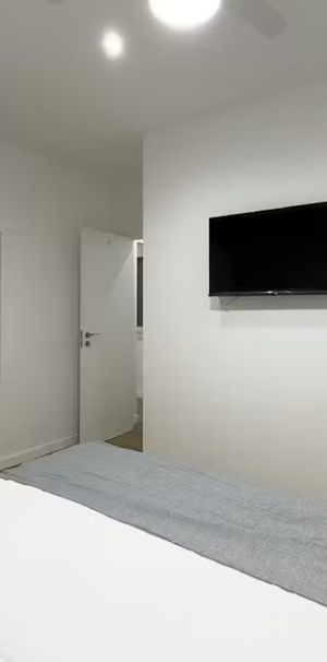 Carrer de València, Barcelona, Catalonia 08013 - Photo 1