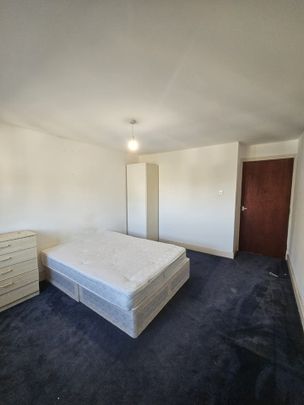 1 Bed Flat, Dalston Lane, E8 - Photo 1