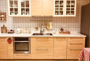 Carrer del Bogatell, Sant Adrià de Besòs, Catalonia 08930