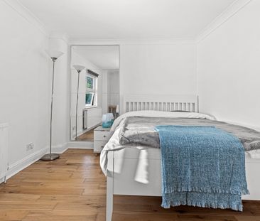 Room in a Shared Flat, West Hill, SW18 - Photo 2