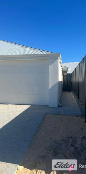 Lock up and Leave - Photo 1